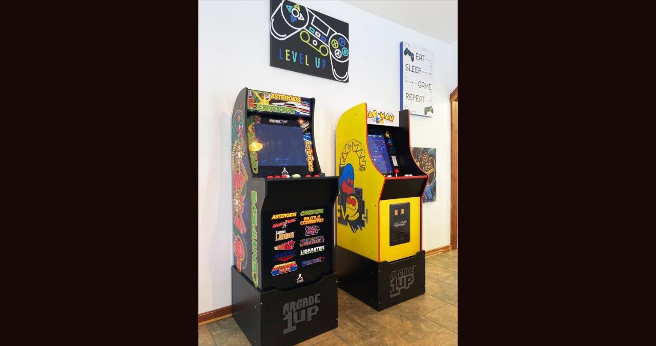 3Bd Cabin Family Fun Arcade Games Fire Pit 5 Min From Lake Fishing Hunting Broken Bow Kültér fotó